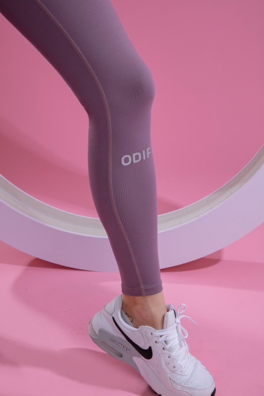 Women’s Purple Seamless Quick Dry Breathable Fitness Workout Yoga Leggings
